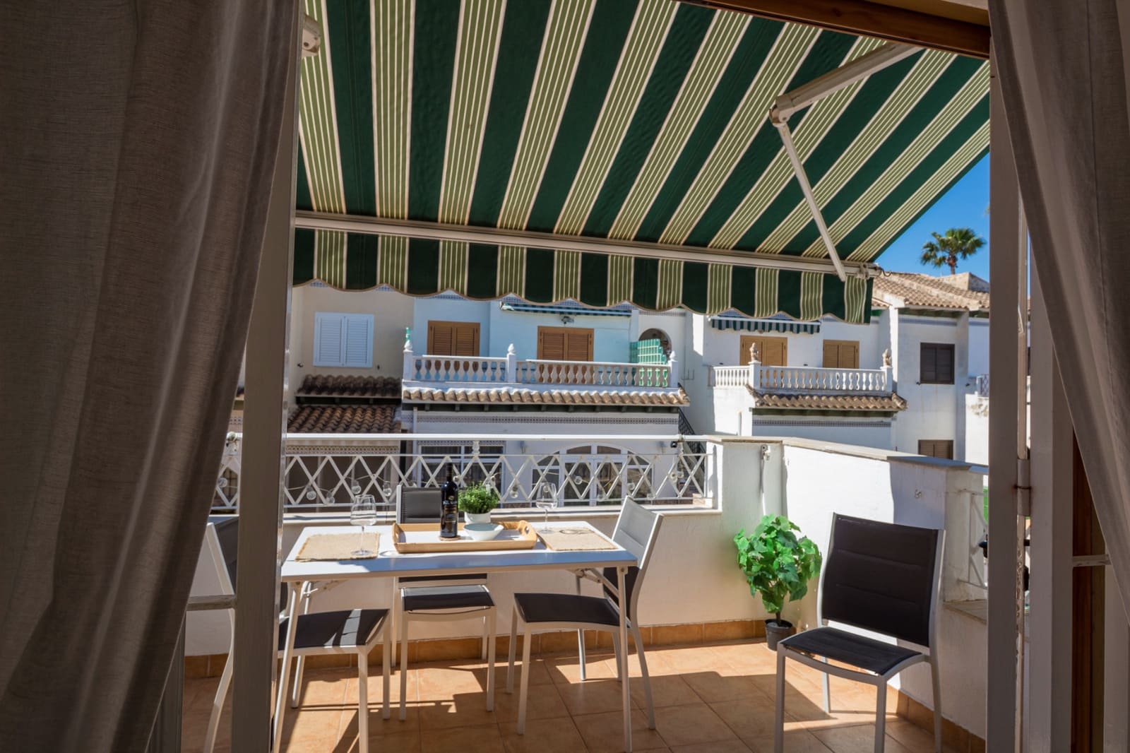 1 soverom Penthouse til salgs i La Mata med svømmebasseng - € 142 000 (Ref: 9865955)
