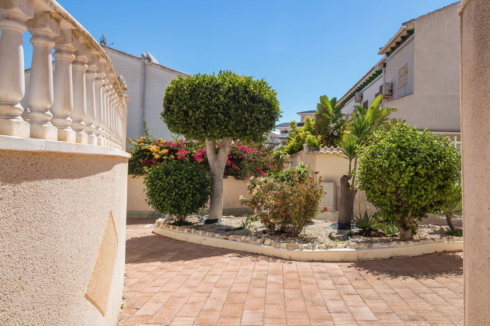 1 soverom Penthouse til salgs i La Mata med svømmebasseng - € 142 000 (Ref: 9865955)