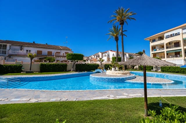 1 soverom Penthouse til salgs i Cañada del Molino, Torrevieja med svømmebasseng - € 142 000 (Ref: 9865955)