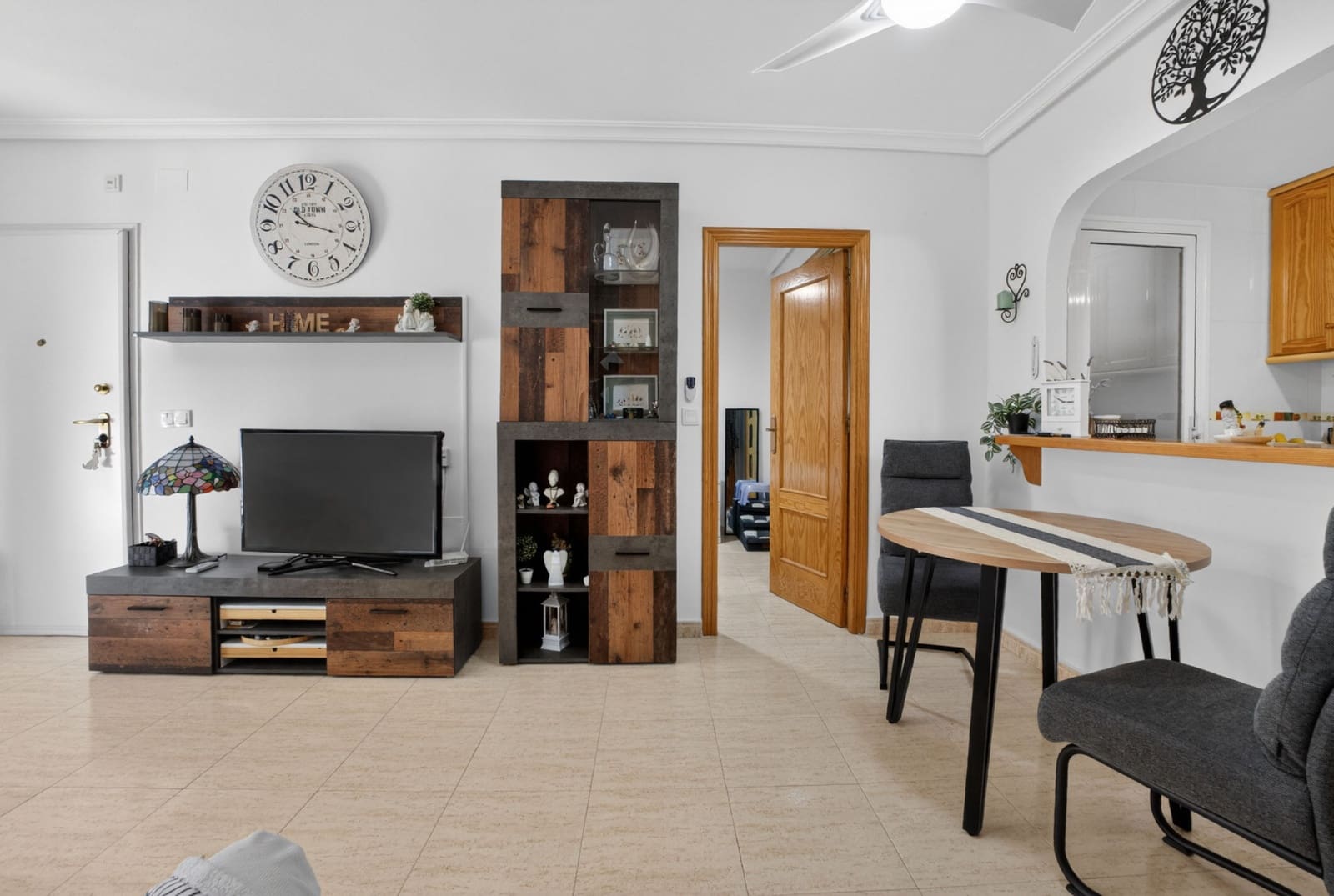 1 sypialnia Apartament na sprzedaż w Playa Flamenca z basenem - 184 000 € (Ref: 9867367)