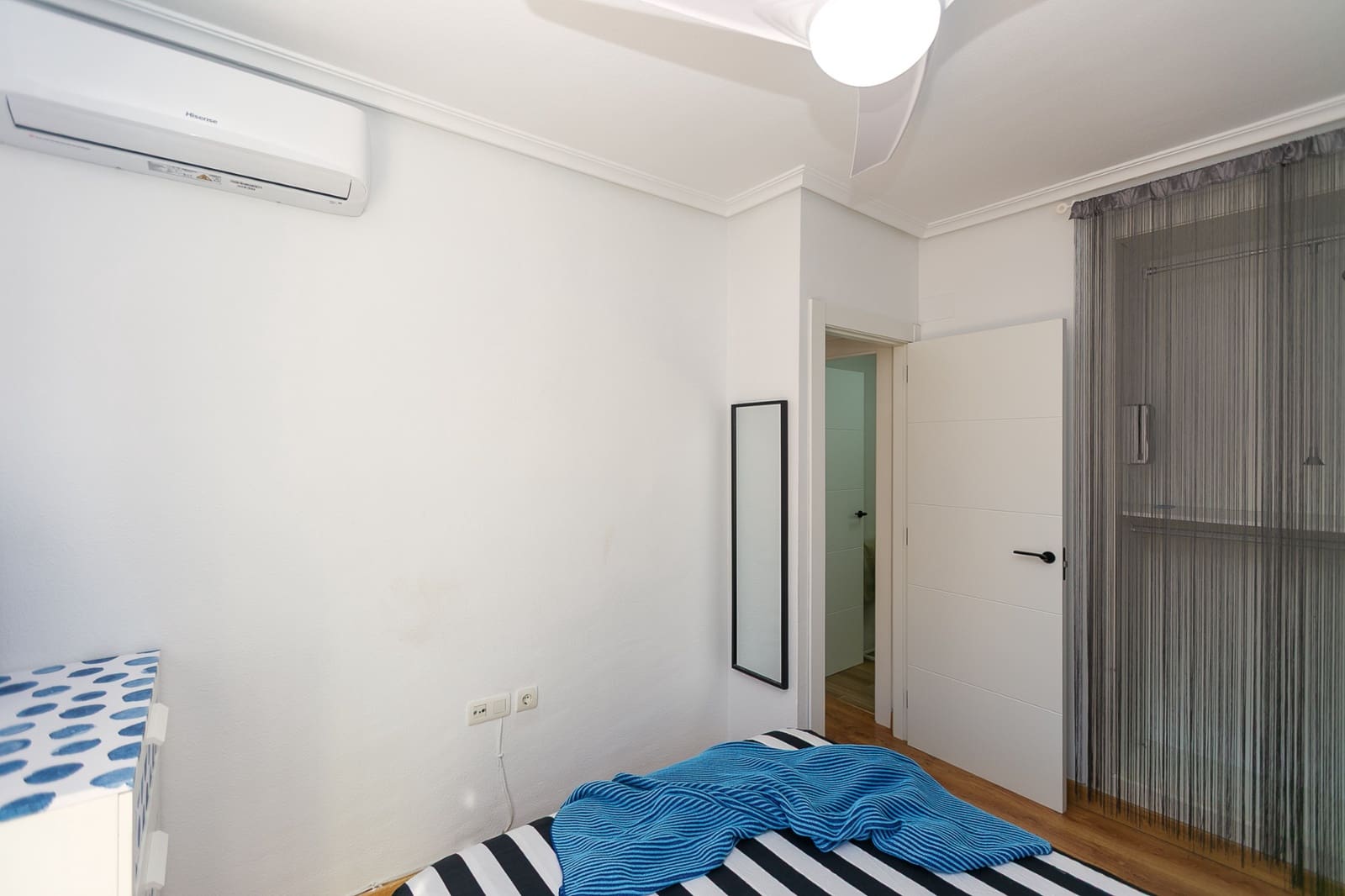 3 sypialnia Dom na sprzedaż w Playa Flamenca z basenem - 285 000 € (Ref: 9867887)