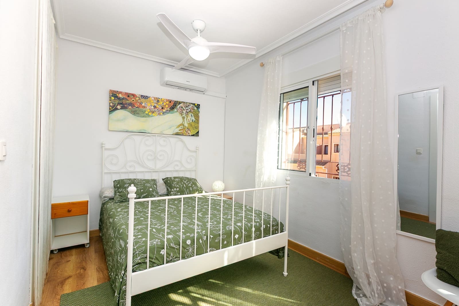3 sypialnia Dom na sprzedaż w Playa Flamenca z basenem - 285 000 € (Ref: 9867887)