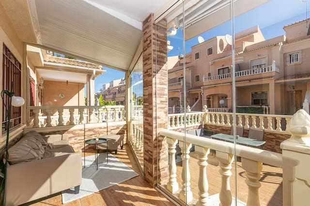 3 sypialnia Dom na sprzedaż w Playa Flamenca, Orihuela z basenem - 285 000 € (Ref: 9867887)