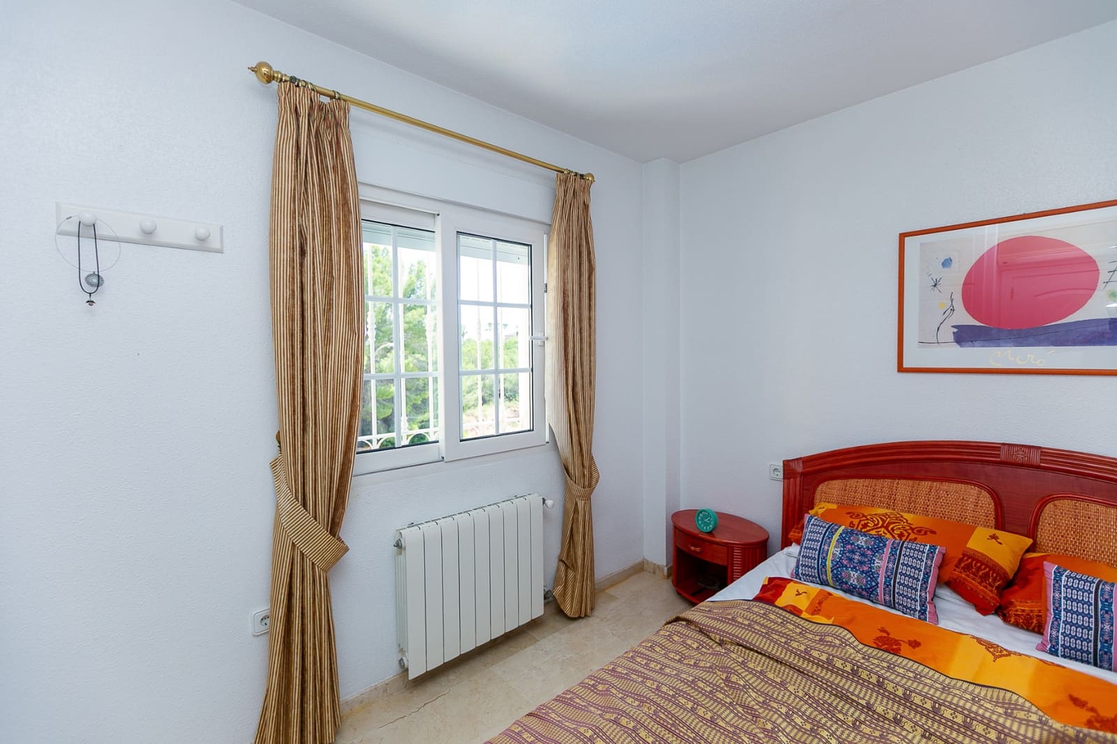 3 sypialnia Willa na sprzedaż w Villamartin z basenem garażem - 530 000 € (Ref: 9872552)