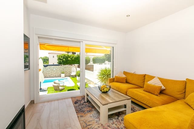 3 sypialnia Dom blizniak na sprzedaż w Los Dolses, Orihuela z basenem - 549 995 € (Ref: 9873876)
