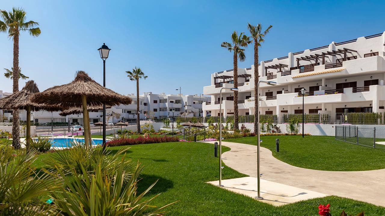 1 sypialnia Apartament na sprzedaż w San Juan de los Terreros z basenem - 166 000 € (Ref: 9874024)