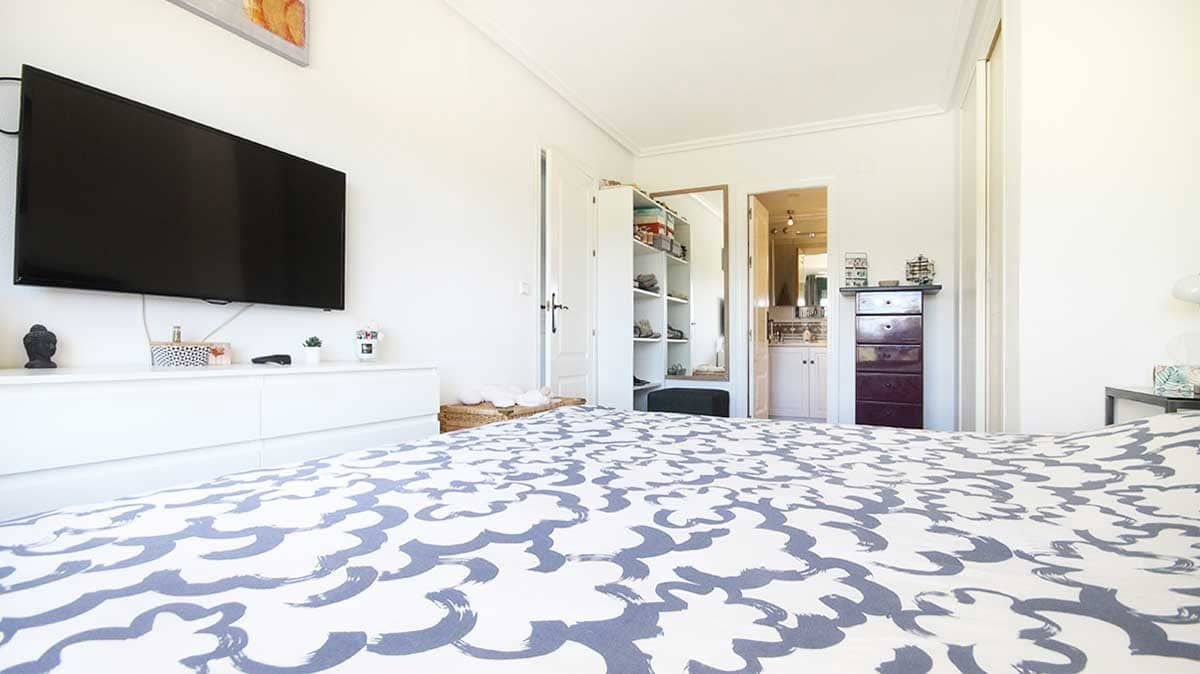 2 sovrum Lägenhet till salu i Campoamor med pool - 299 900 € (Ref: 9877146)