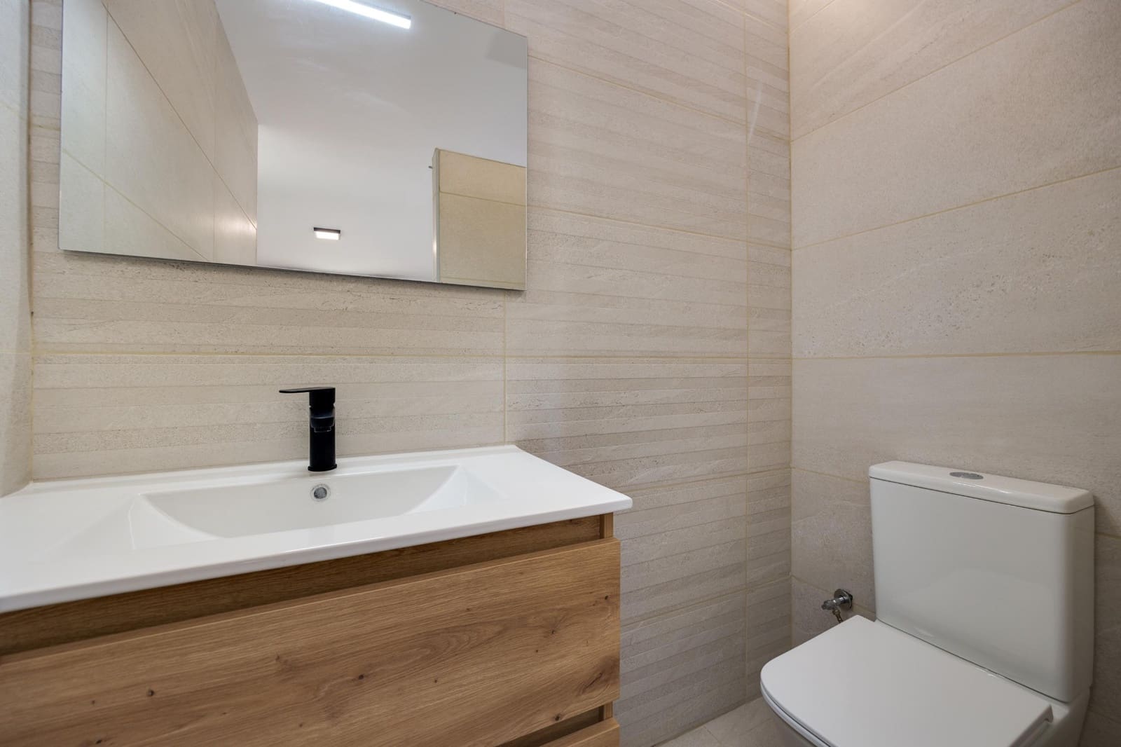 4 slaapkamer Bungalow te koop in San Luis met zwembad - € 400.000 (Ref: 9897111)