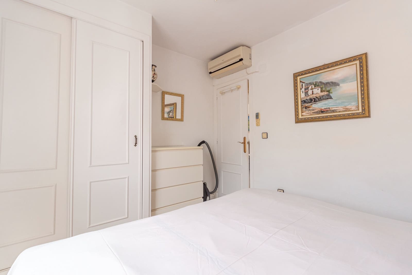 2 bedroom Penthouse for sale in San Luis with pool - € 129,000 (Ref: 9909072)