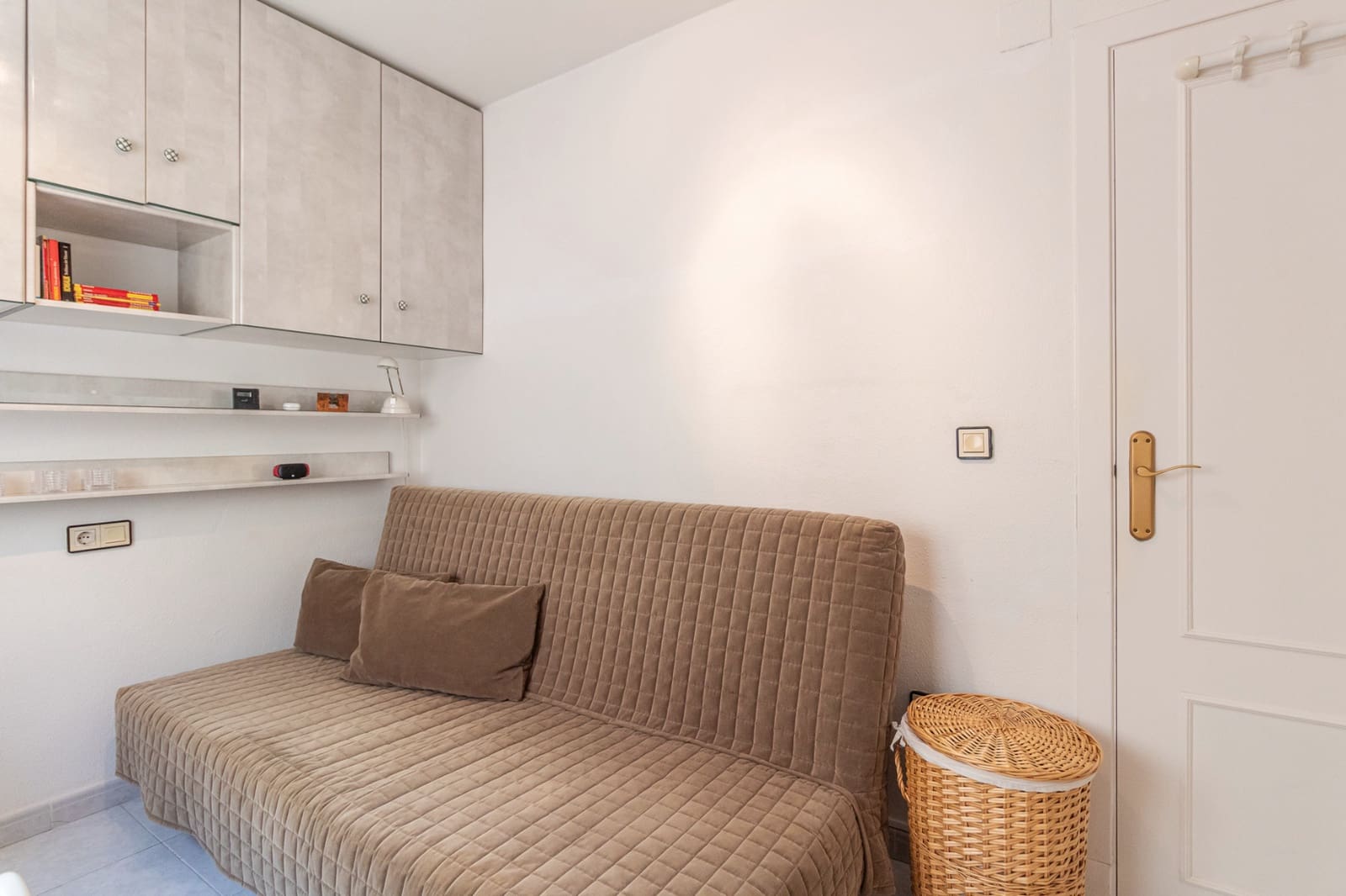 2 bedroom Penthouse for sale in San Luis with pool - € 129,000 (Ref: 9909072)
