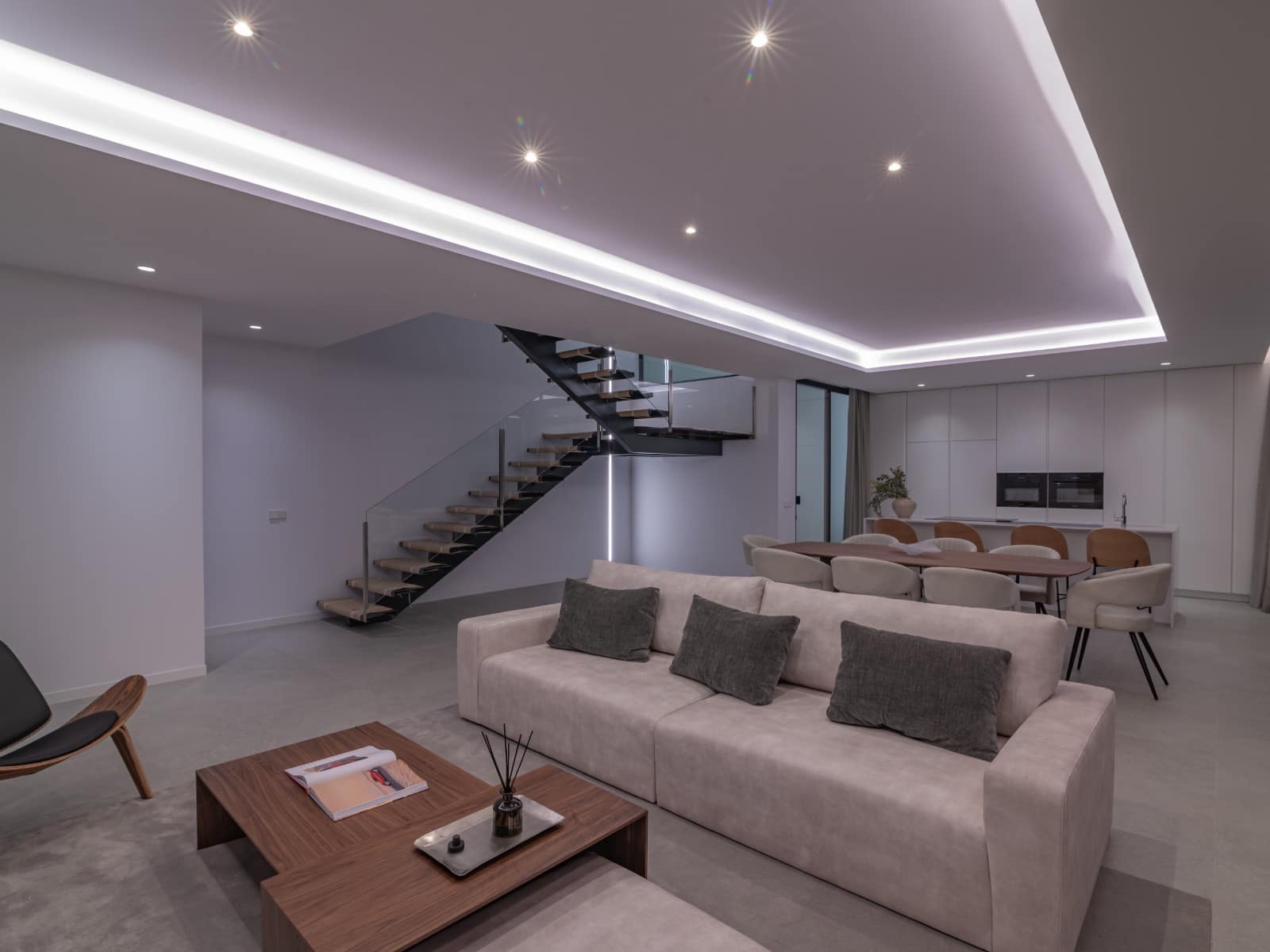 Chalet de 4 habitaciones en Alicante / Alacant ciudad en venta con piscina - 2.290.000 € (Ref: 9913782)