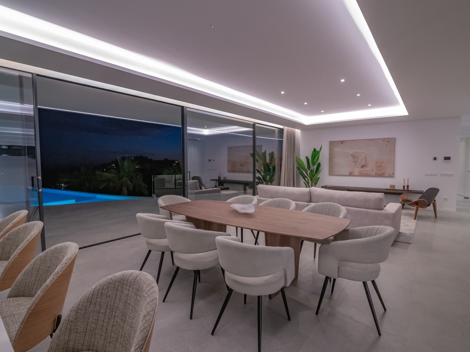Chalet de 4 habitaciones en Alicante / Alacant ciudad en venta con piscina - 2.290.000 € (Ref: 9913782)