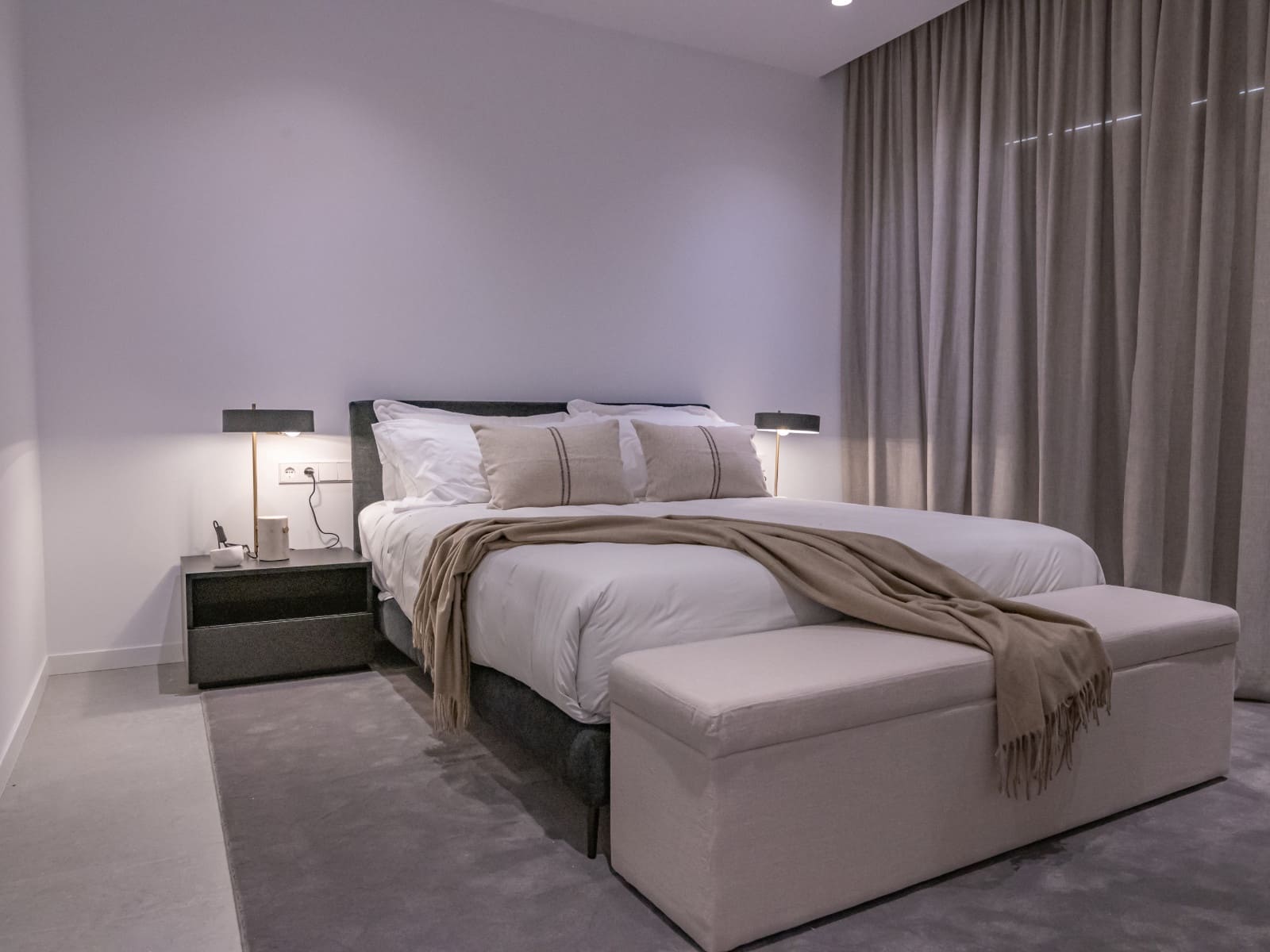 Chalet de 4 habitaciones en Alicante / Alacant ciudad en venta con piscina - 2.290.000 € (Ref: 9913782)