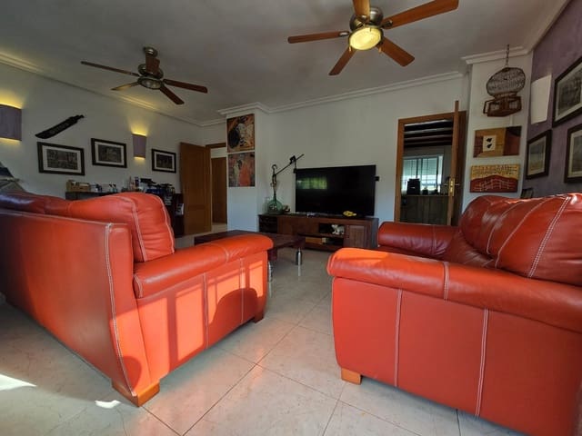 4 quarto Casa em Banda para venda em Mil Palmeras, Pilar de la Horadada com piscina garagem - 450 000 € (Ref: 9921016)