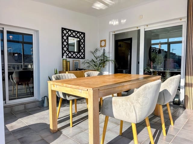4 camera da letto Appartamento in vendita in Playa del Cura, Torrevieja con piscina - 229.000 € (Rif: 9935039)