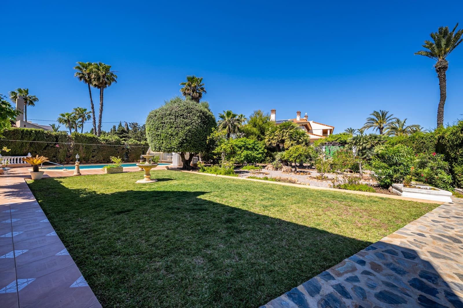 4 chambre Villa/Maison à vendre à Cabo Roig avec piscine - 1 490 000 € (Ref: 9946629)
