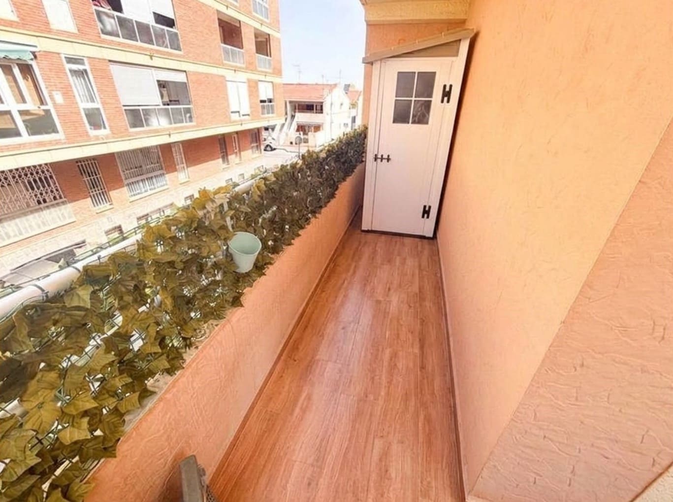 2 Zimmer Apartment zu verkaufen in Torrevieja - 189.000 € (Ref: 9950201)
