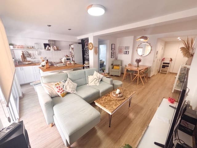 2 soveværelse Lejlighed til salg i Playa de los Náufragos, Torrevieja - € 189.000 (Ref: 9950201)