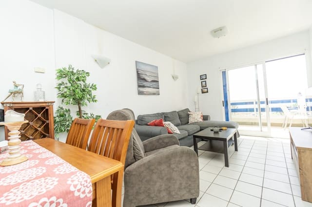 Ático de 2 habitaciones en Playa Flamenca, Orihuela en venta con piscina - 239.000 € (Ref: 9971770)