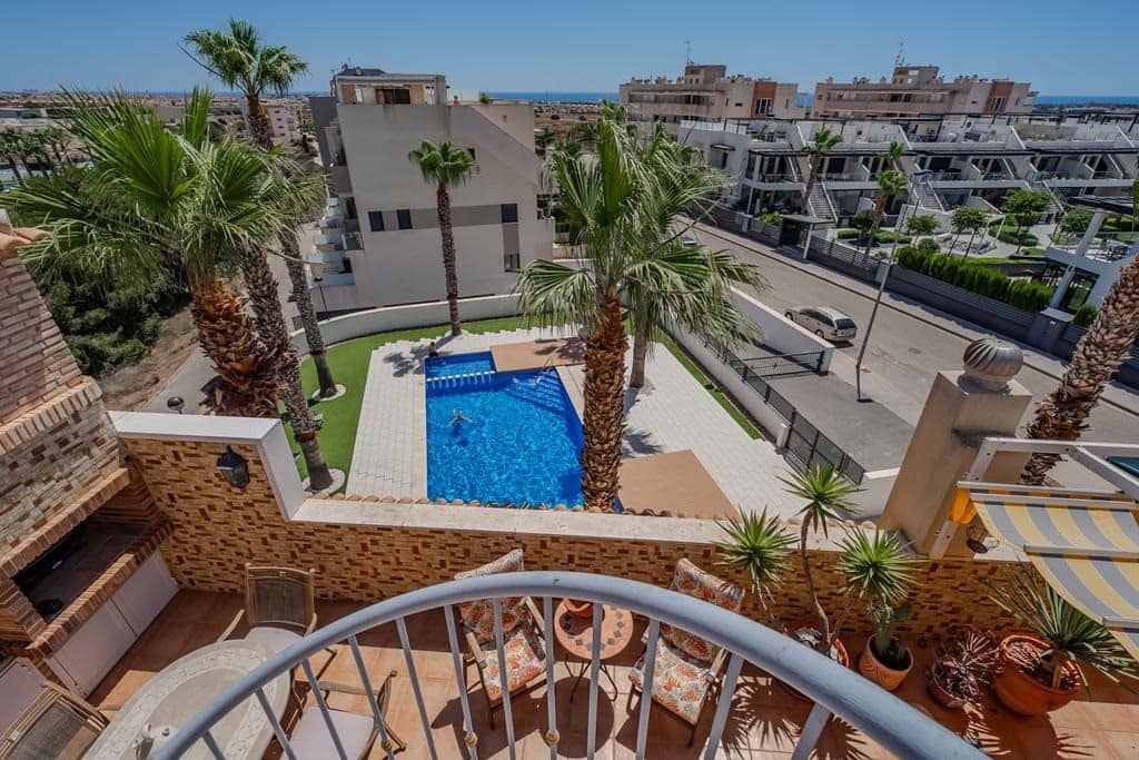 2 soverom Penthouse til salgs i Los Dolses med svømmebasseng garasje - € 420 000 (Ref: 9971771)