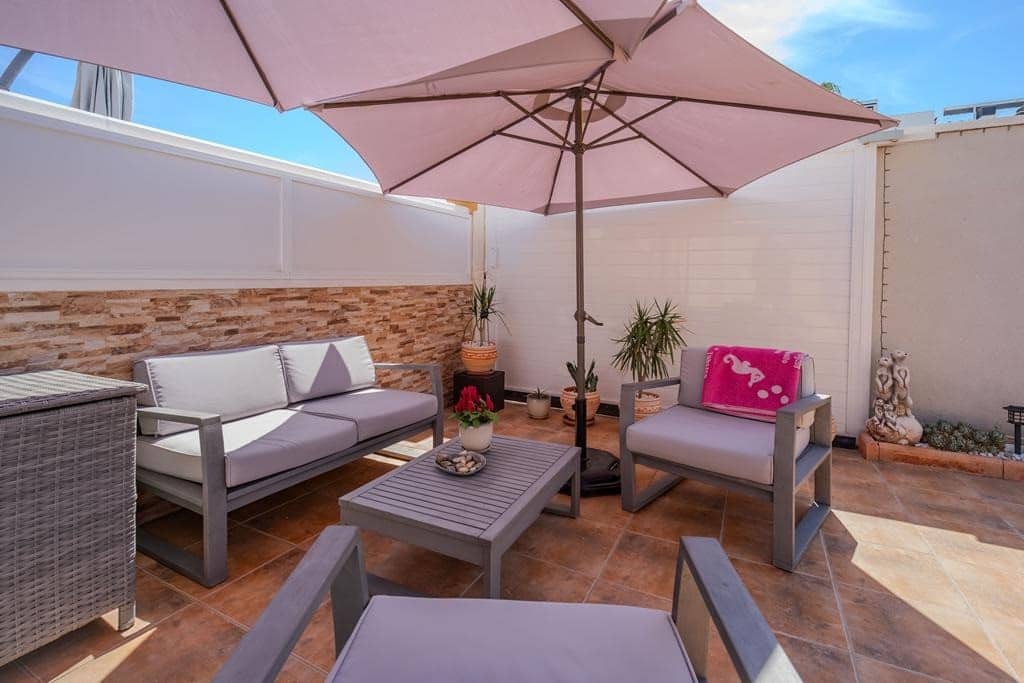 3 Zimmer Haus zu verkaufen in Cabo Roig mit Pool - 315.000 € (Ref: 9973728)