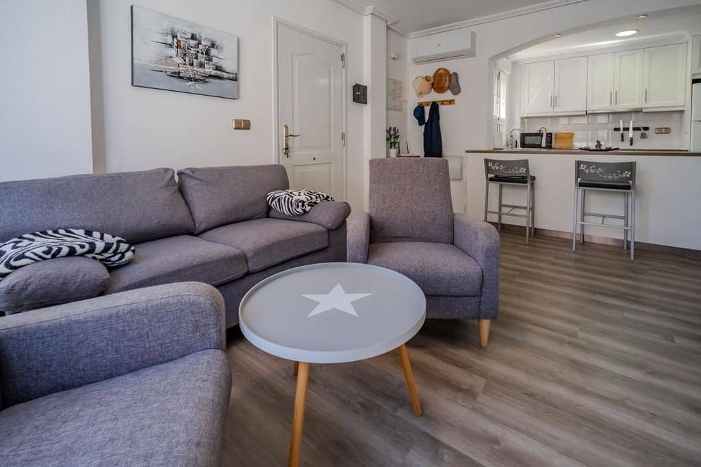 3 Zimmer Haus zu verkaufen in Cabo Roig mit Pool - 315.000 € (Ref: 9973728)