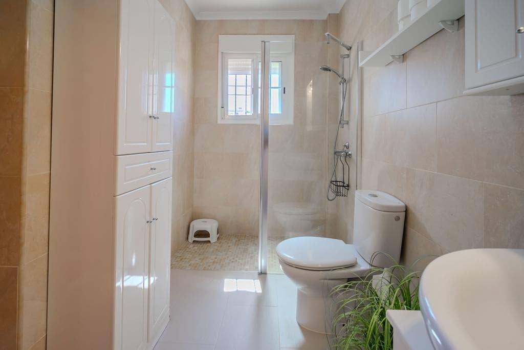 3 Zimmer Haus zu verkaufen in Cabo Roig mit Pool - 315.000 € (Ref: 9973728)