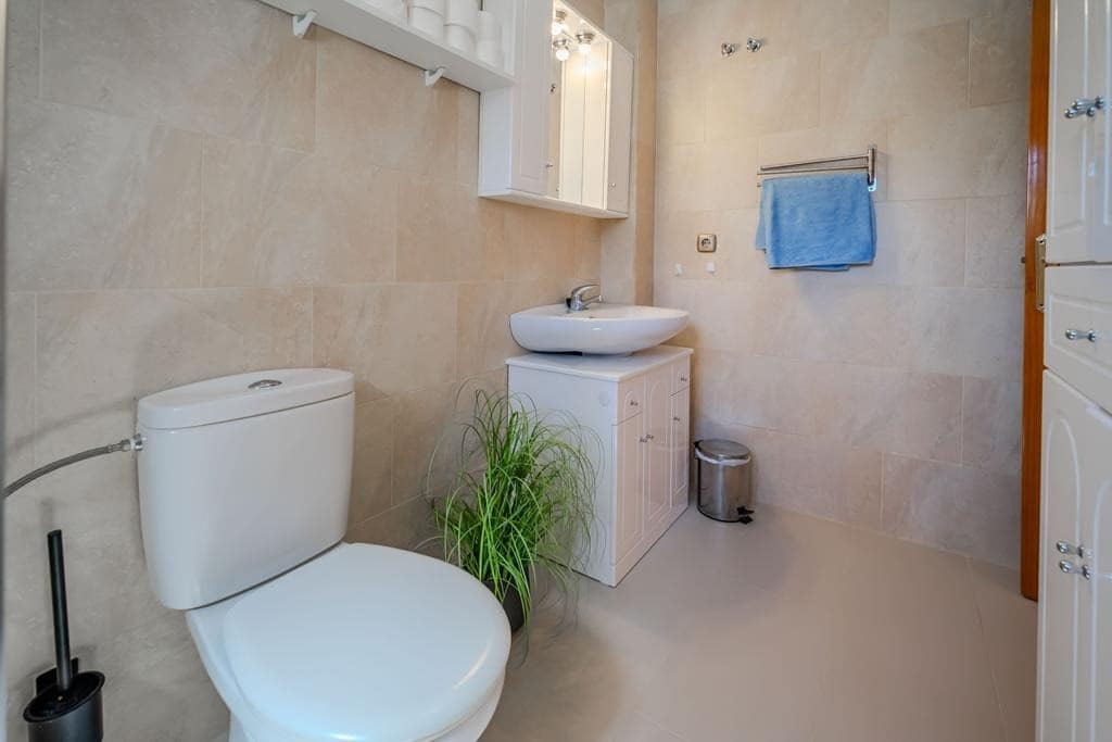 3 Zimmer Haus zu verkaufen in Cabo Roig mit Pool - 315.000 € (Ref: 9973728)
