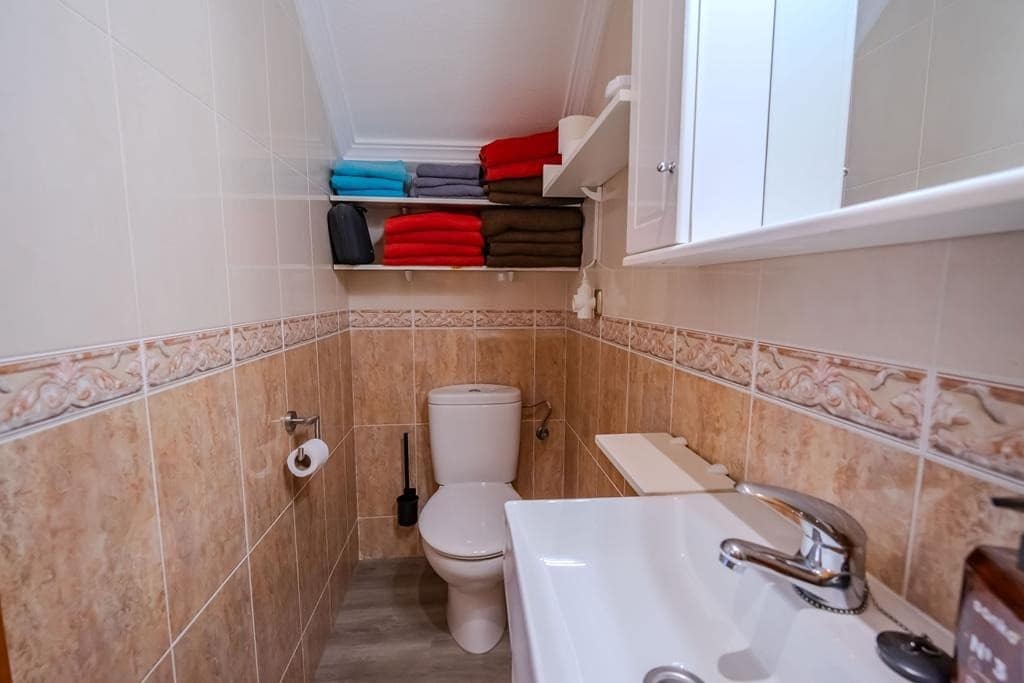 3 Zimmer Haus zu verkaufen in Cabo Roig mit Pool - 315.000 € (Ref: 9973728)