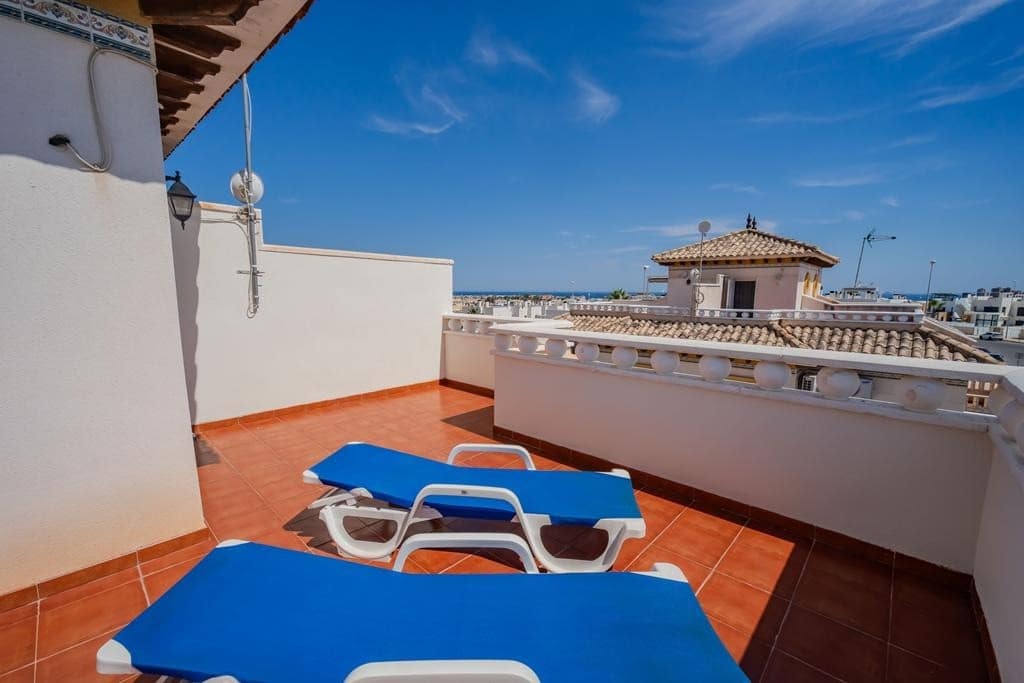 3 Zimmer Haus zu verkaufen in Cabo Roig mit Pool - 315.000 € (Ref: 9973728)