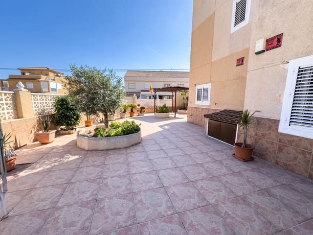4 soveværelse Villa til salg i Los Frutales, Torrevieja med swimmingpool garage - € 320.000 (Ref: 9974015)