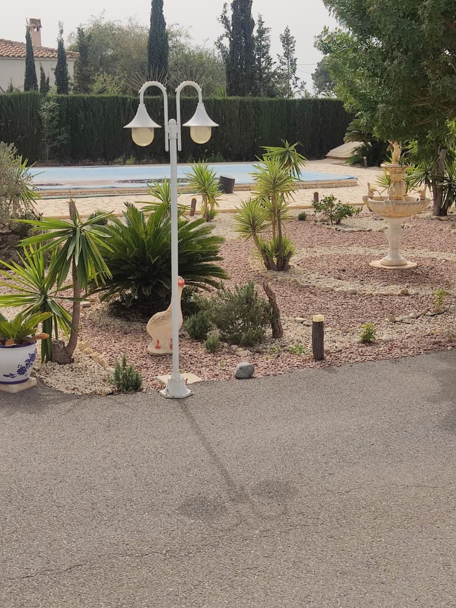 4 soveværelse Villa til salg i Elche / Elx med swimmingpool garage - € 462.000 (Ref: 9975846)