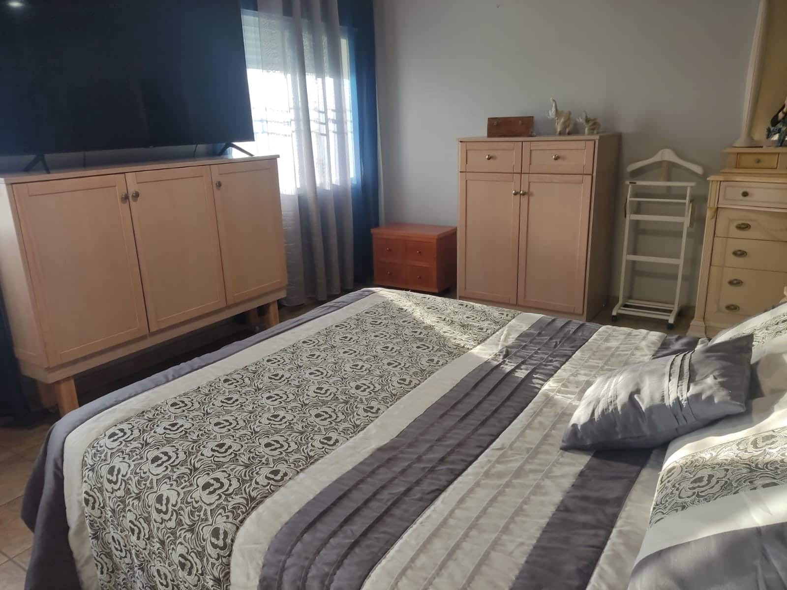 4 soveværelse Villa til salg i Elche / Elx med swimmingpool garage - € 462.000 (Ref: 9975846)