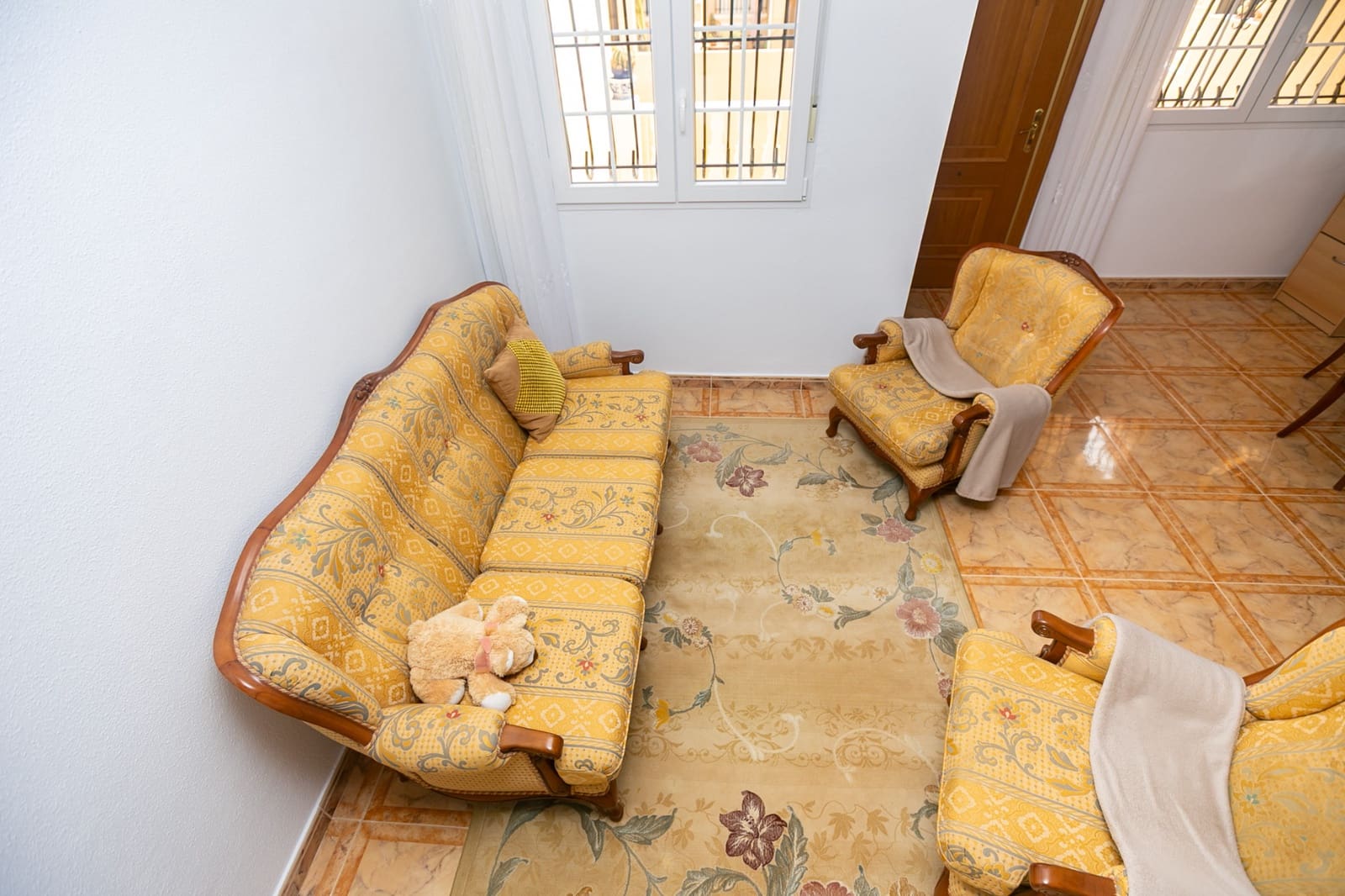 Casa de 3 habitaciones en La Zenia en venta con piscina - 280.000 € (Ref: 9981411)