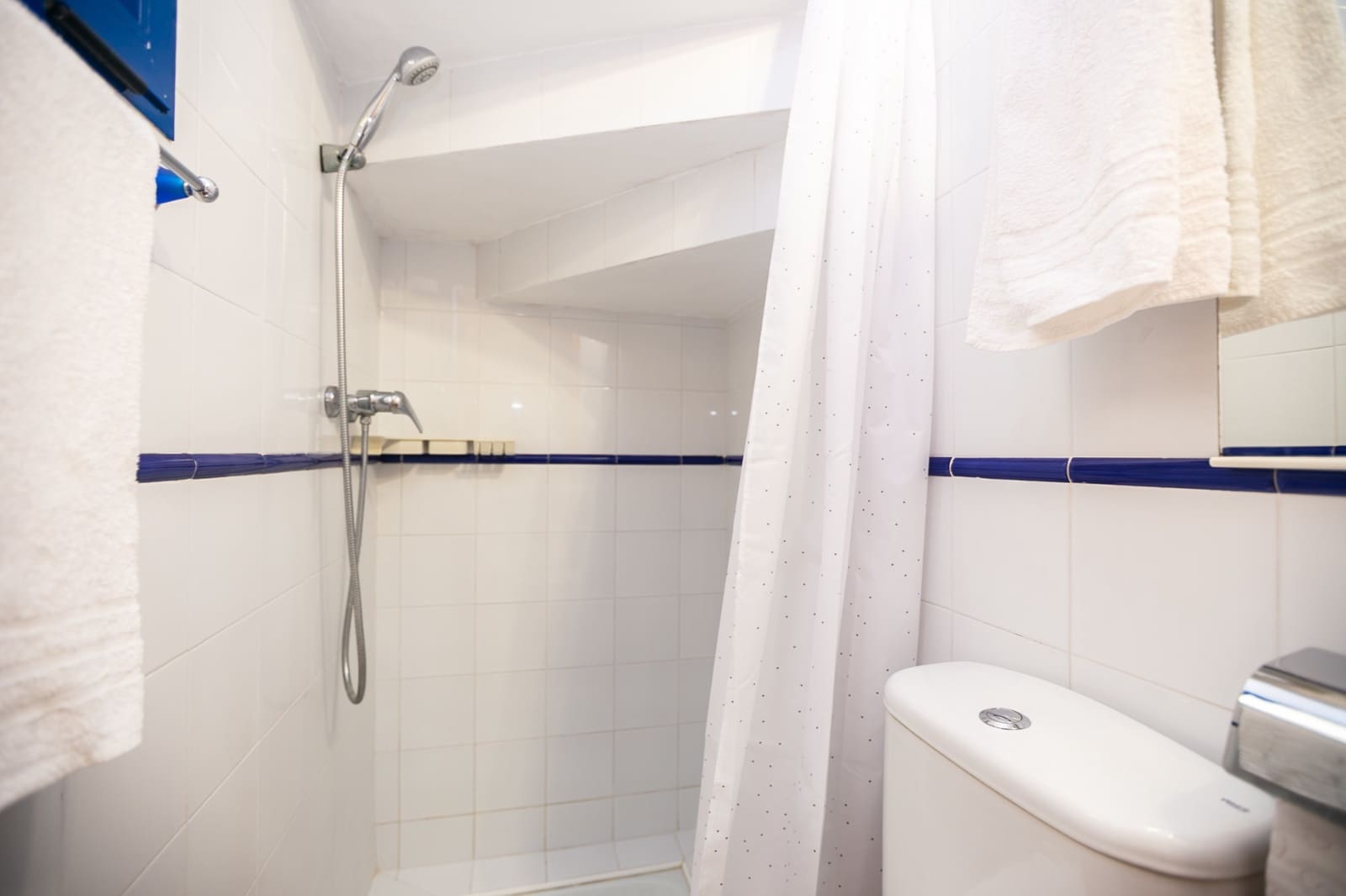 Casa de 3 habitaciones en La Zenia en venta con piscina - 280.000 € (Ref: 9981411)