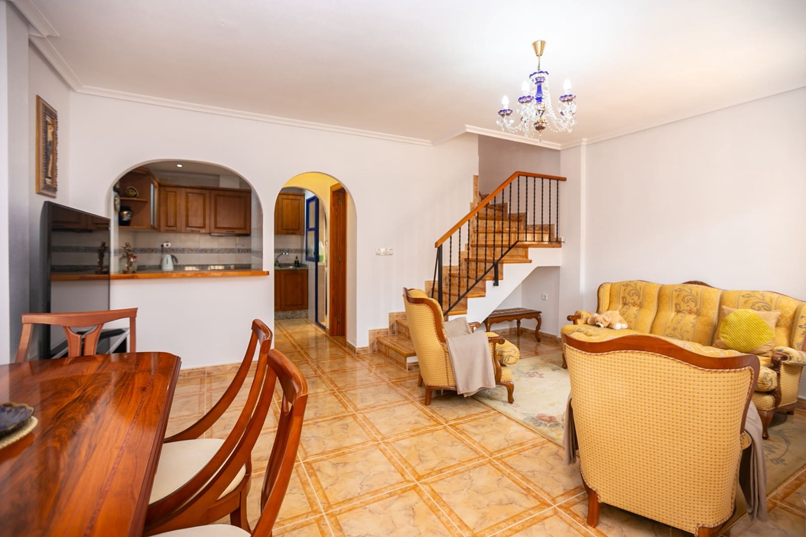 Casa de 3 habitaciones en La Zenia en venta con piscina - 280.000 € (Ref: 9981411)