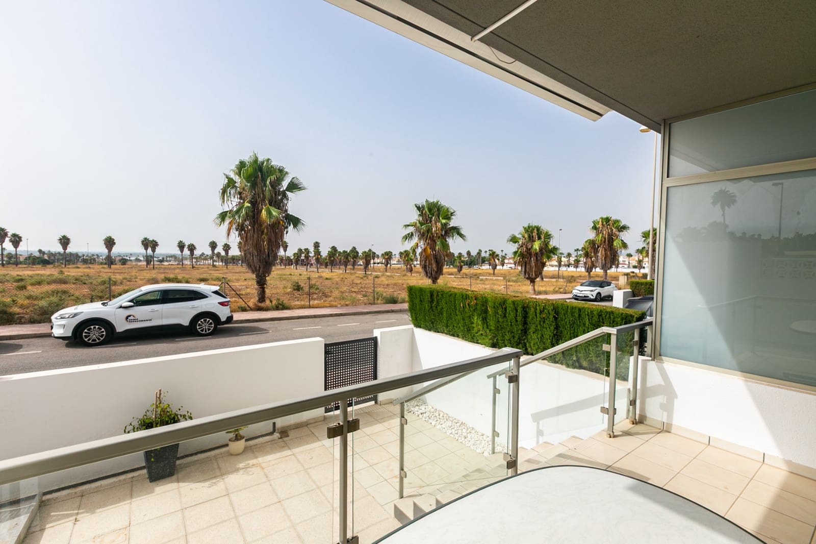Bungalow de 2 habitaciones en Doña Pepa en venta con piscina - 289.500 € (Ref: 9981412)