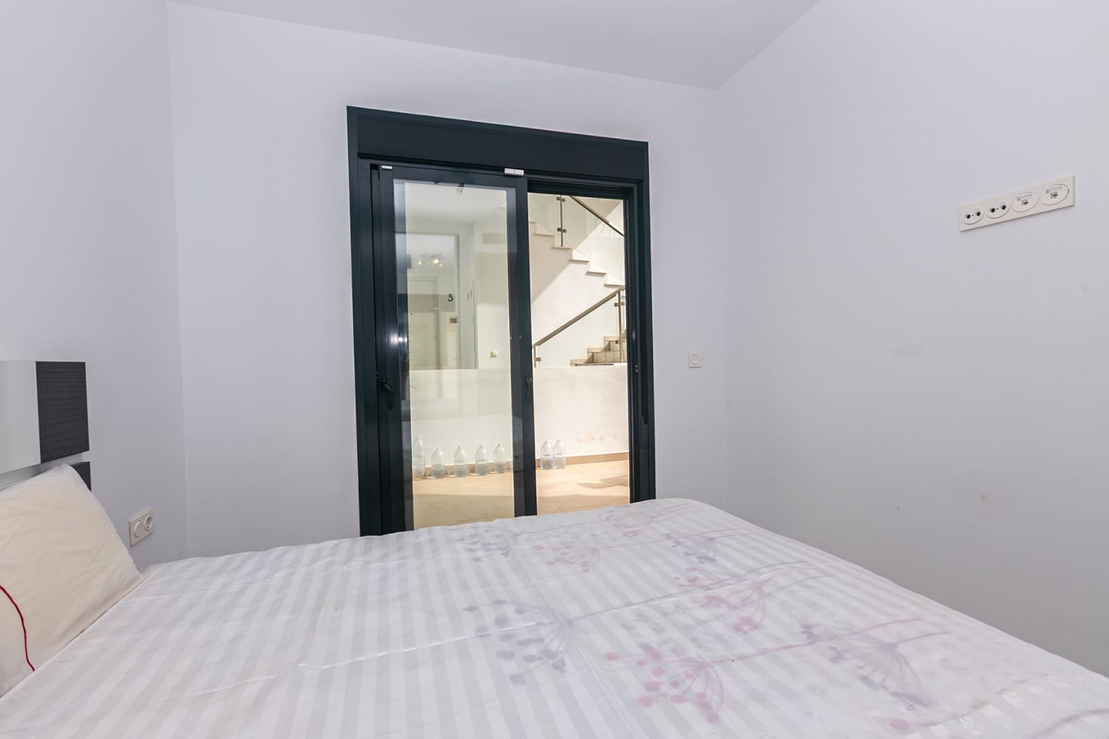 Bungalow de 2 habitaciones en Doña Pepa en venta con piscina - 289.500 € (Ref: 9981412)