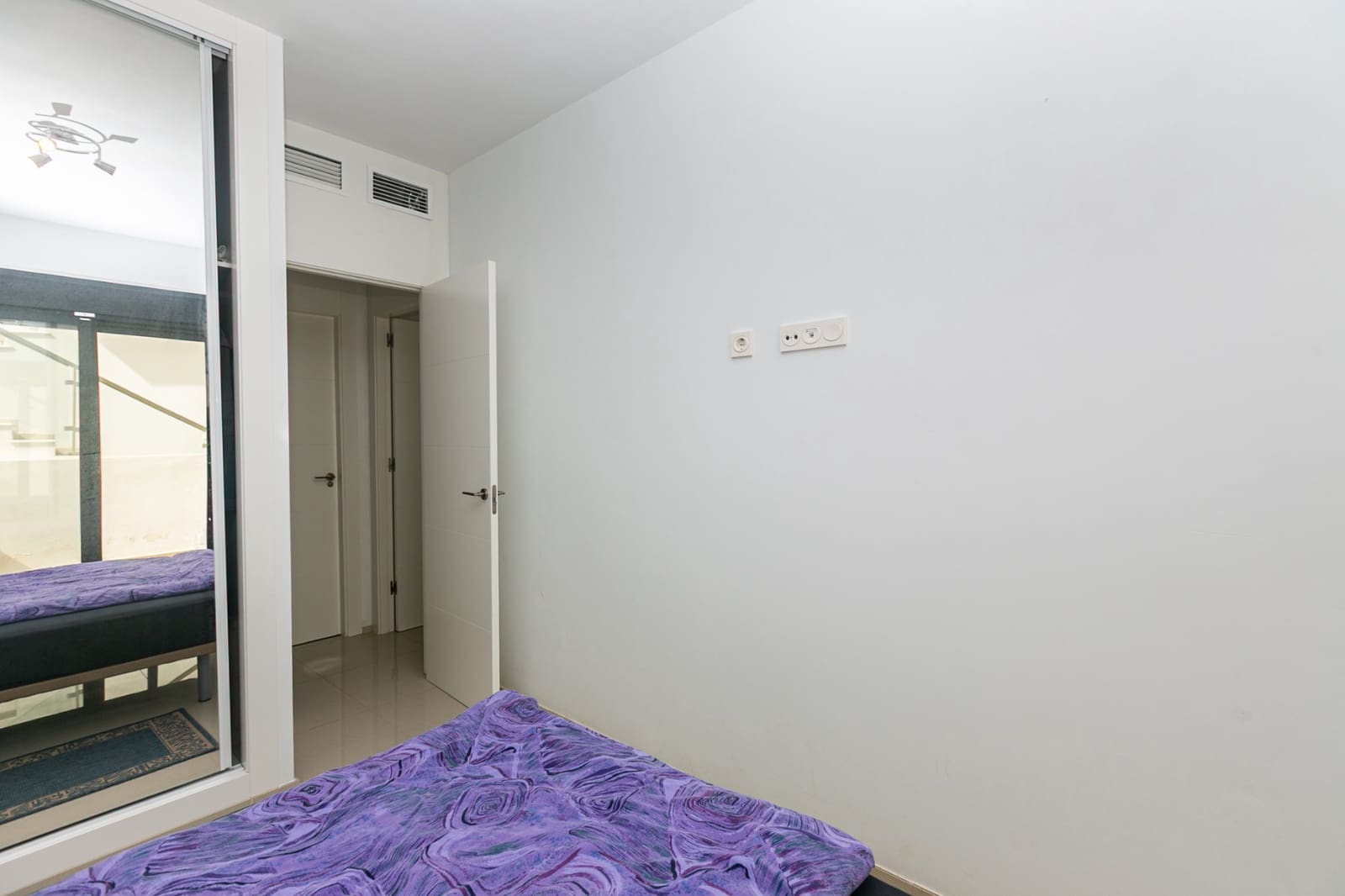Bungalow de 2 habitaciones en Doña Pepa en venta con piscina - 289.500 € (Ref: 9981412)
