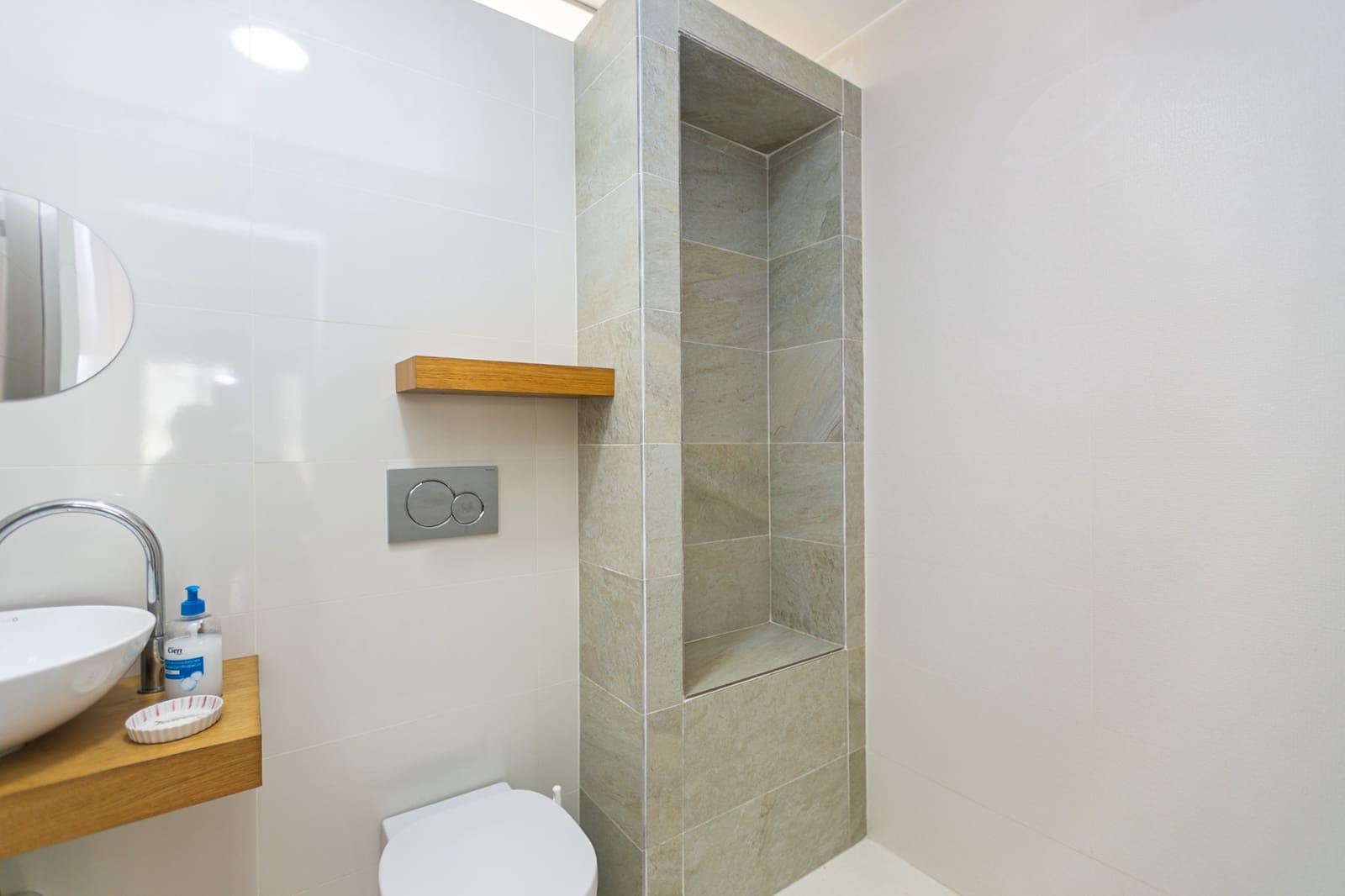Bungalow de 2 habitaciones en Doña Pepa en venta con piscina - 289.500 € (Ref: 9981412)