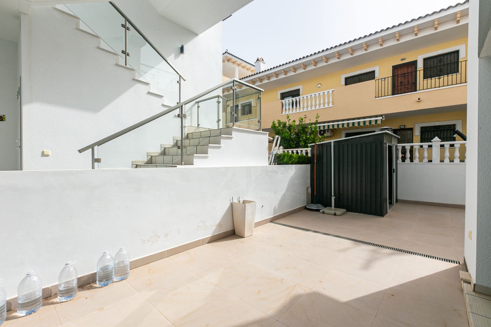 Bungalow de 2 habitaciones en Doña Pepa en venta con piscina - 289.500 € (Ref: 9981412)