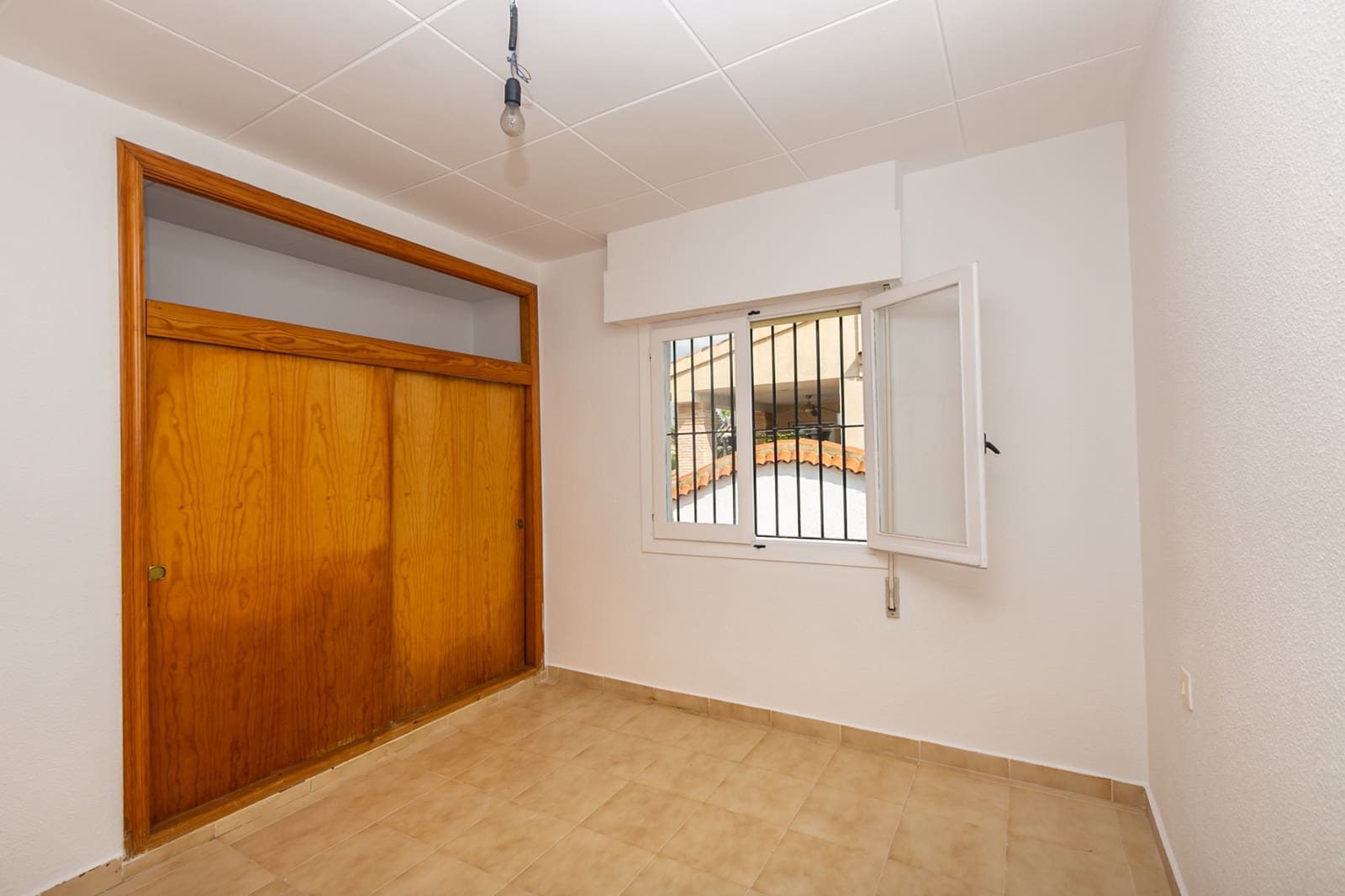 2 sovrum Villa till salu i La Florida - 275 000 € (Ref: 9983794)