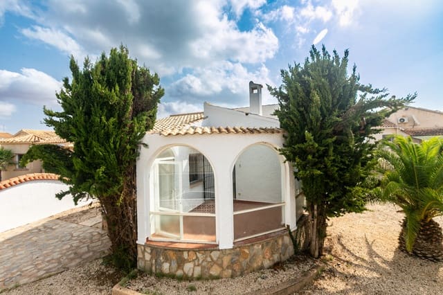 Chalet de 2 habitaciones en La Florida, Orihuela en venta - 275.000 € (Ref: 9983794)
