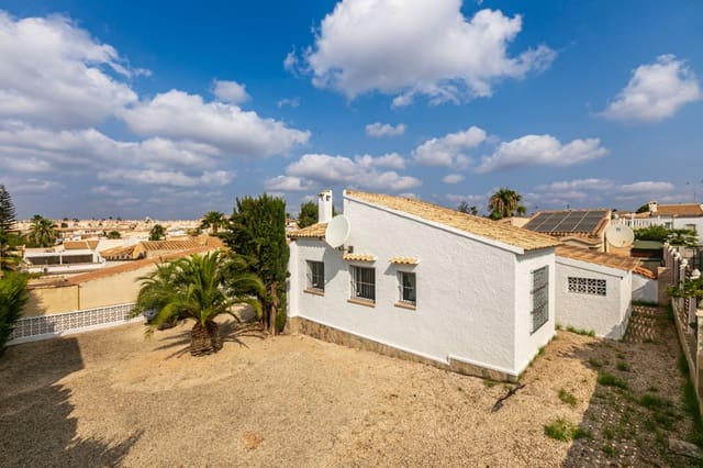 Chalet de 2 habitaciones en La Florida, Orihuela en venta - 275.000 € (Ref: 9983794)