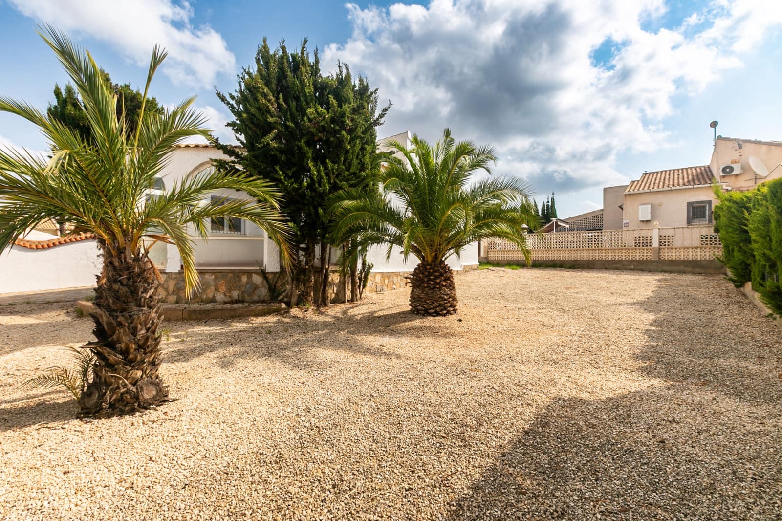 2 sovrum Villa till salu i La Florida - 275 000 € (Ref: 9983794)