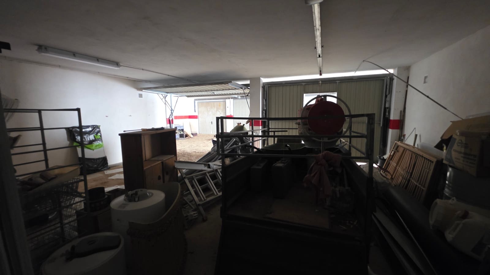 Garage til salg i Villamartin - € 8.500 (Ref: 9996229)