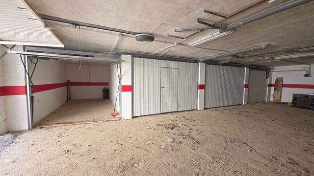 Garaje en Villamartin, Orihuela en venta - 8.500 € (Ref: 9996229)