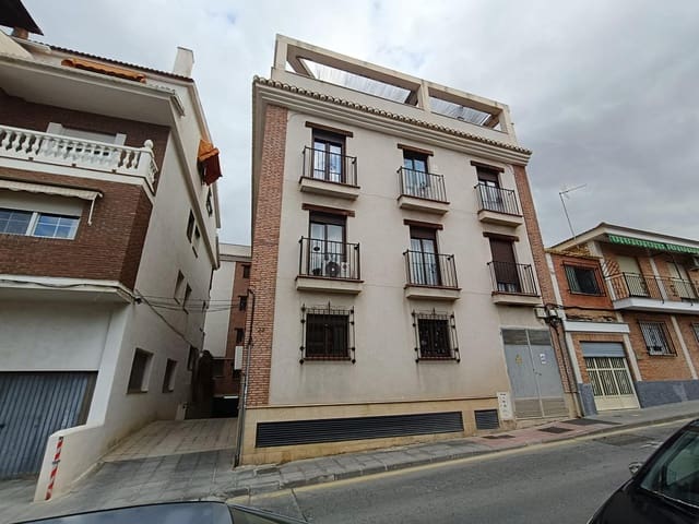 Garasje til salgs i La Zubia - € 6 000 (Ref: 9119575)