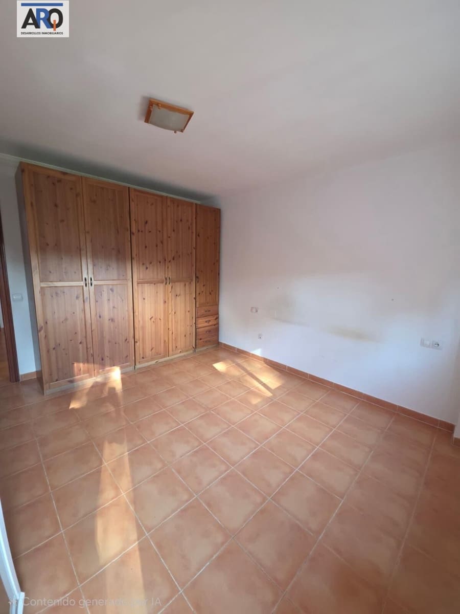 3 bedroom Terraced Villa for rent in Rincon de la Victoria with garage - € 1,700 (Ref: 10011466)