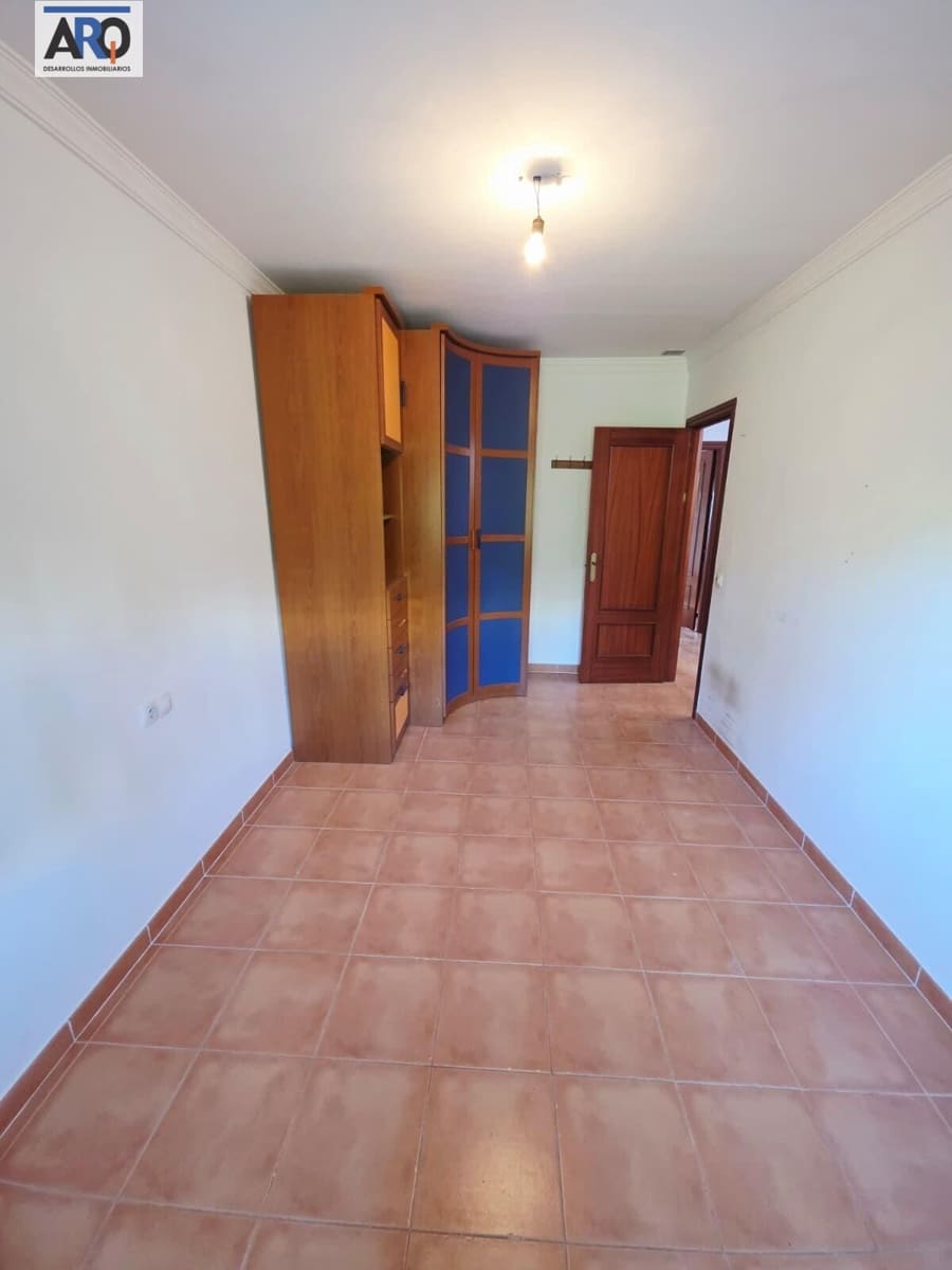 3 bedroom Terraced Villa for rent in Rincon de la Victoria with garage - € 1,700 (Ref: 10011466)